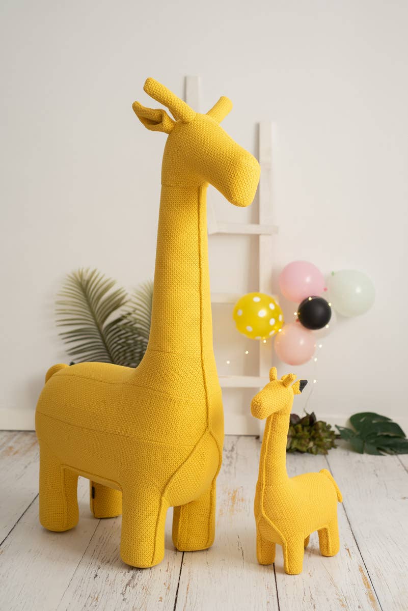 Crochetts - PLUSH GIRAFFE MAXI SEAT - Image 5